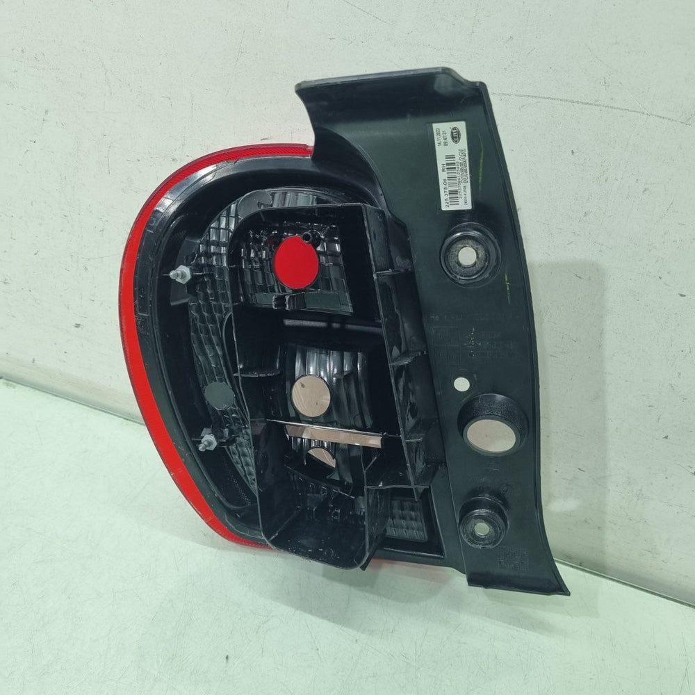 Lanterna Traseira Direita Nissan March 2016/2021 Original
