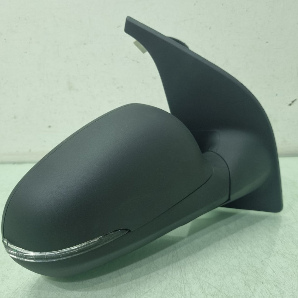 Retrovisor Esq Fiat Moby 2016/2025 Usado