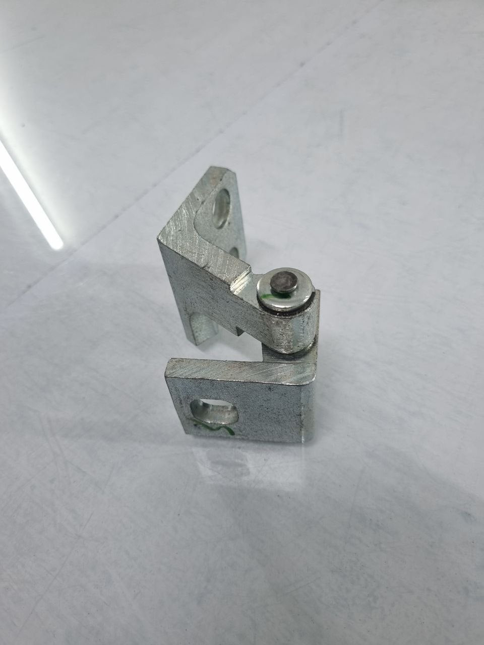 Dobradiça Porta Dianteira Esquerda Fiat Grand Siena Uno Fiorino 2011/2021 Nova