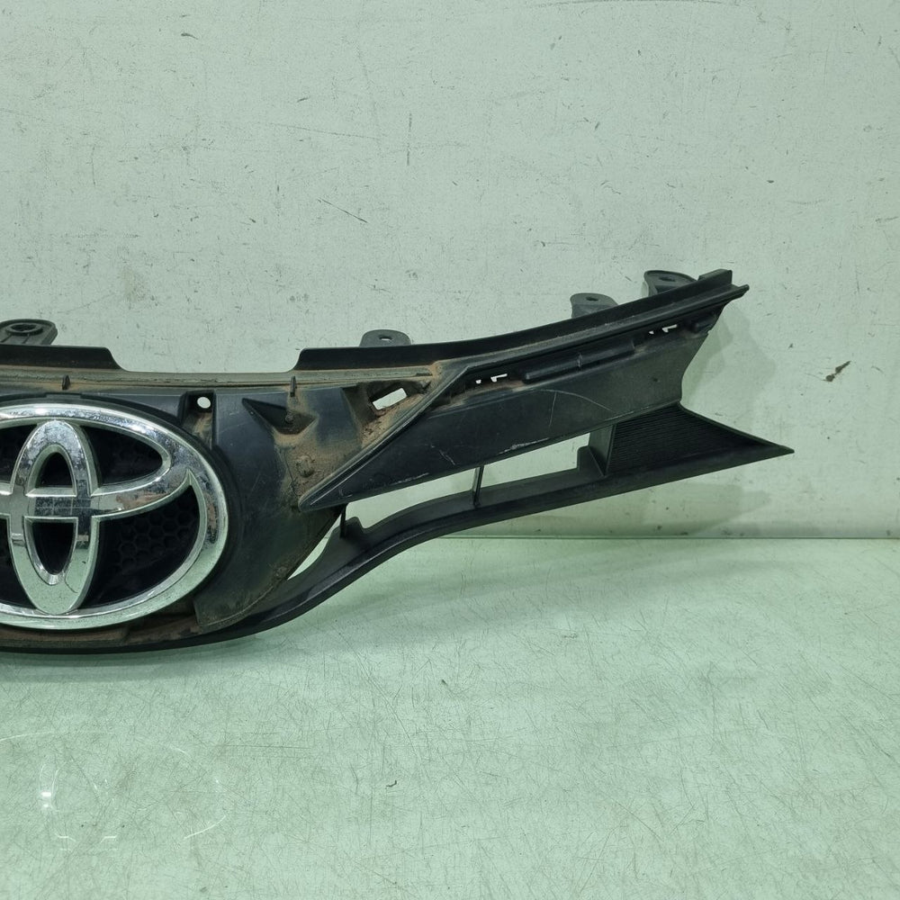 Grade Diant Toyota Yaris 2018/2023 Usada
