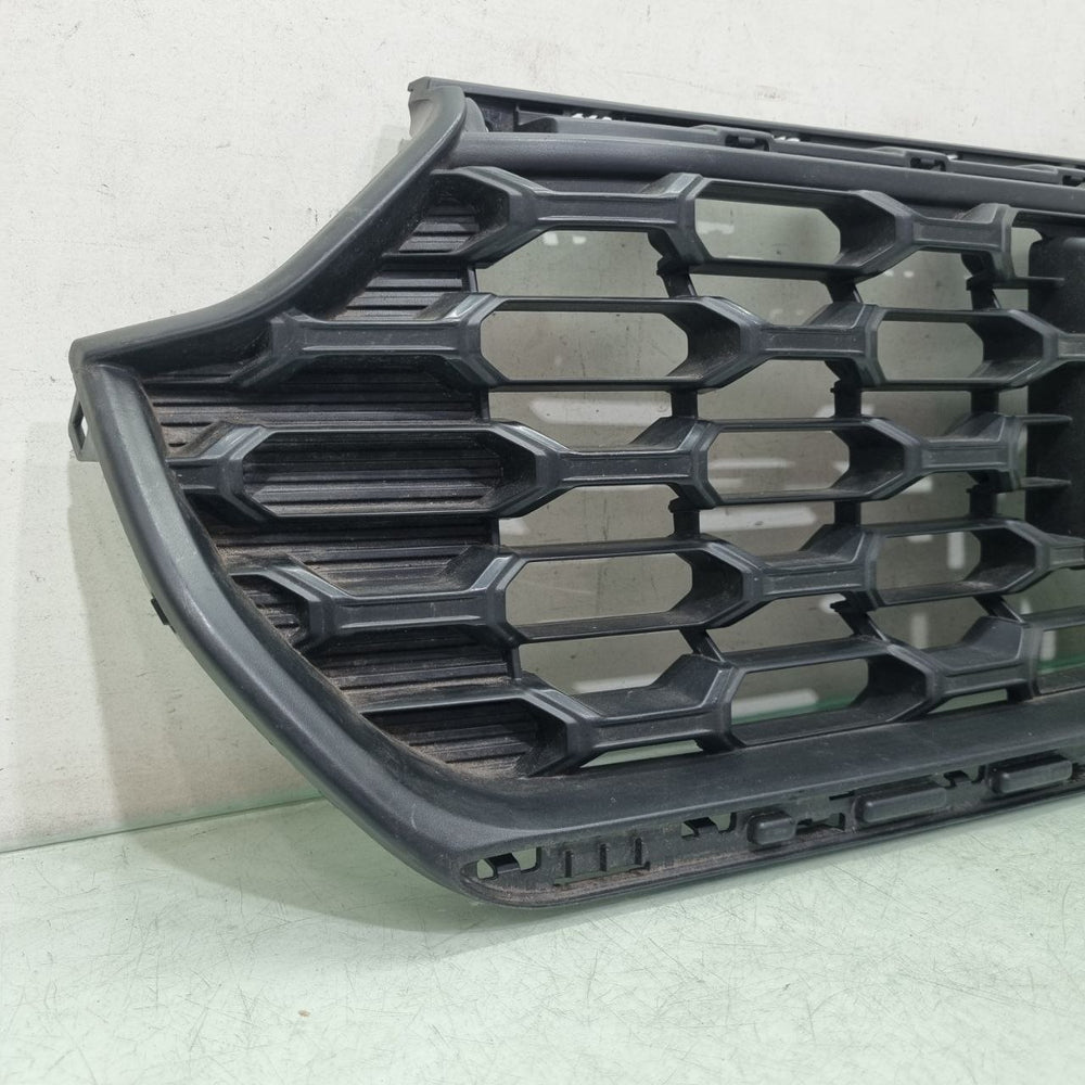Grade Diant Fiat Strada 2020/2025 Usada