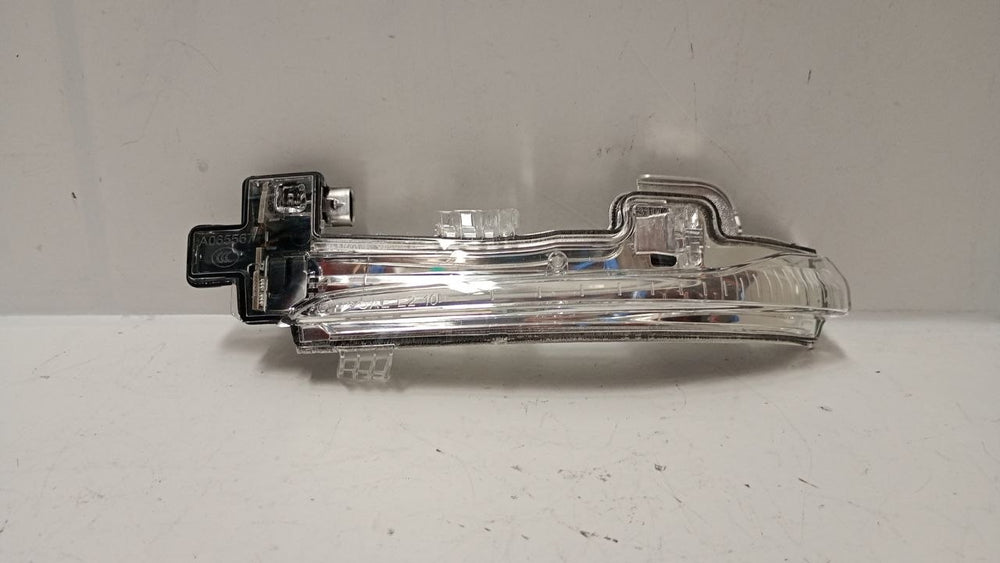 Pisca Retrovisor Esq Volvo S60 V40 V60 S80 2013/2019