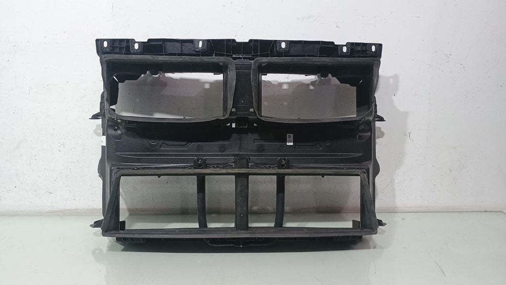 Deflector Radiador Diant BMW X1 2016/2020 Usado