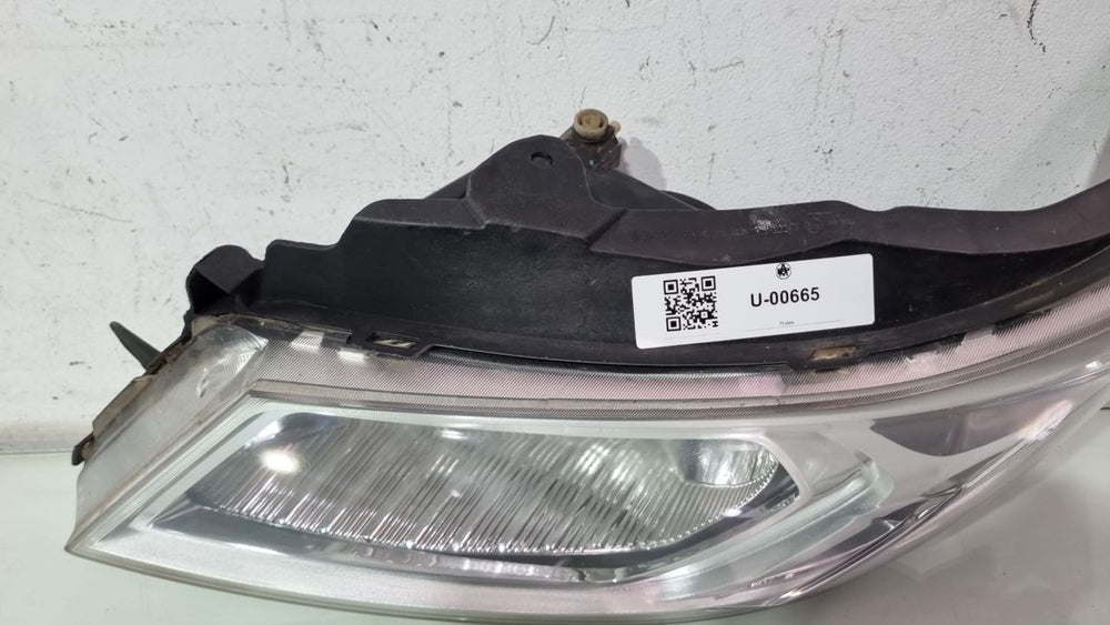 Farol Diant Esq Hyundai Creta 2017/2021 Usado