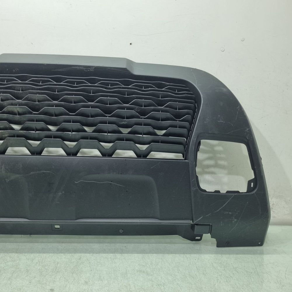 Moldura Grade Diant Renault Duster 2020/2024 Usada
