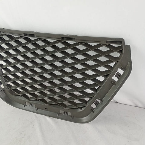 Grade Diant Mitsubishi Pajero TR4 2009/2016 Nova