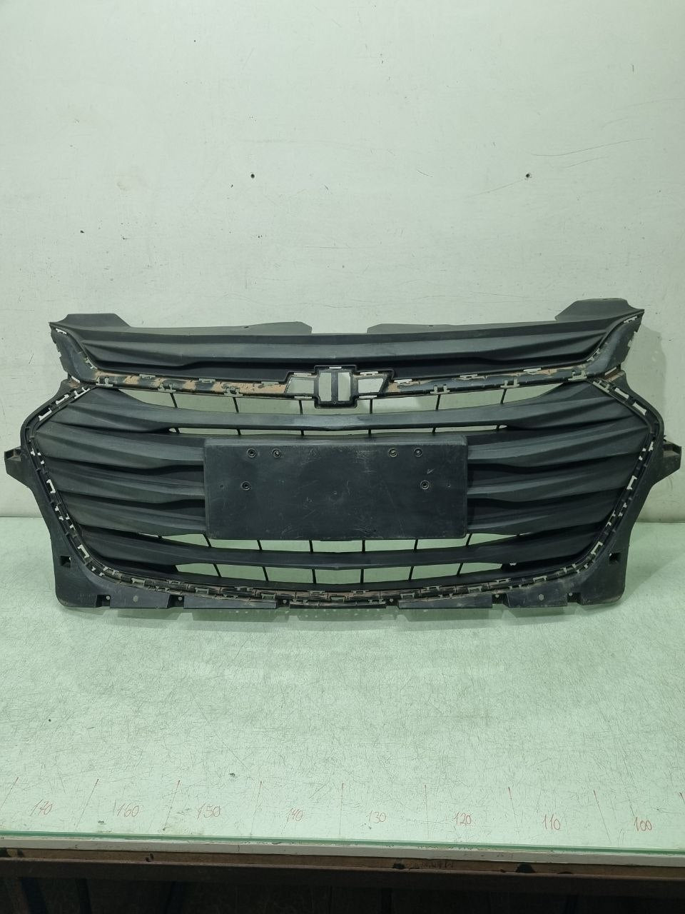 Grade Dianteira Chevrolet Onix 2023/2025 Usado