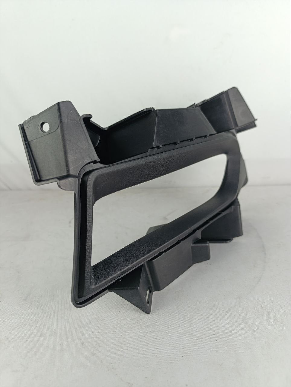 Moldura Farol de Milha Nissan Versa 2020/2022