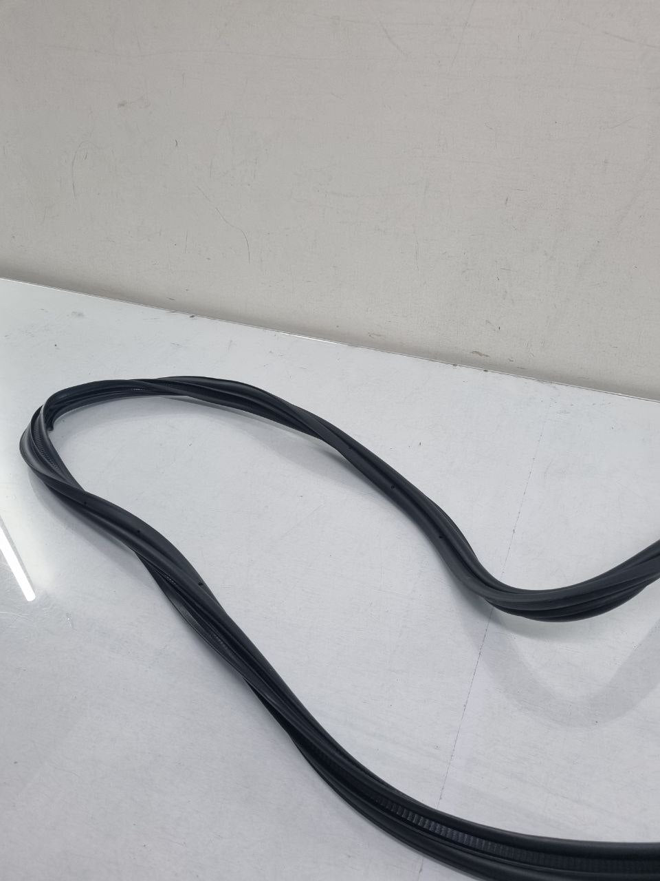 Borracha Vedação Porta Malas Chevrolet Prisma 2013/2019 Nova