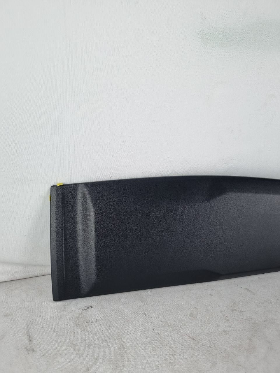 Friso Lateral Inferior Porta Traseira Renault Kwid 2017/2024 Novo