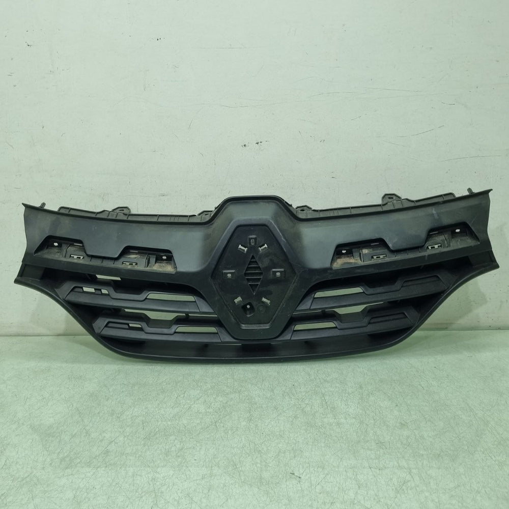 Grade Diant Renault Sandero 2019/2023 Usada