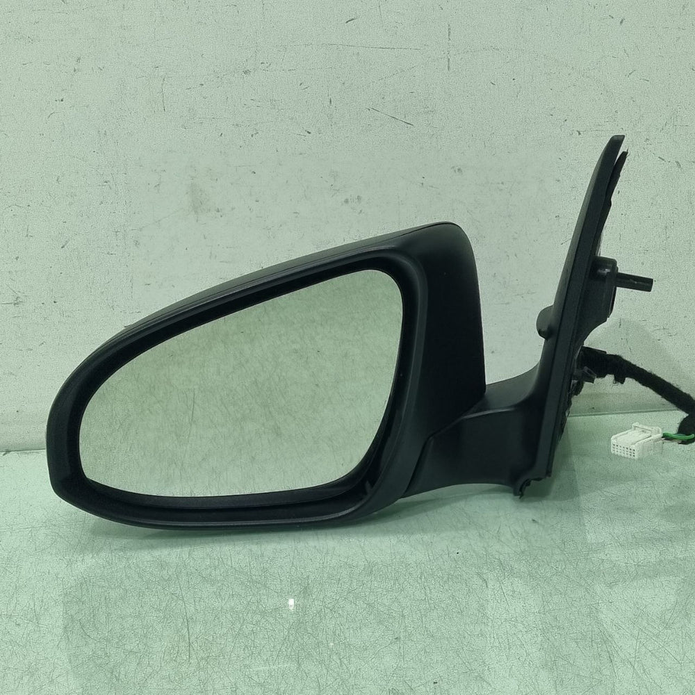 Espelho Retrovisor Esq Toyota Corolla 2015/2019 Usado