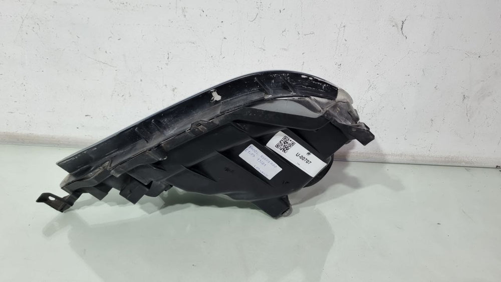 Farol Esq Toyota Etios 2013/2021 Usado