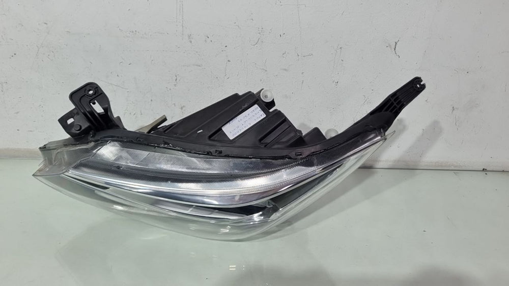 Farol Diant Esq GM Onix 2020/2025 Usado