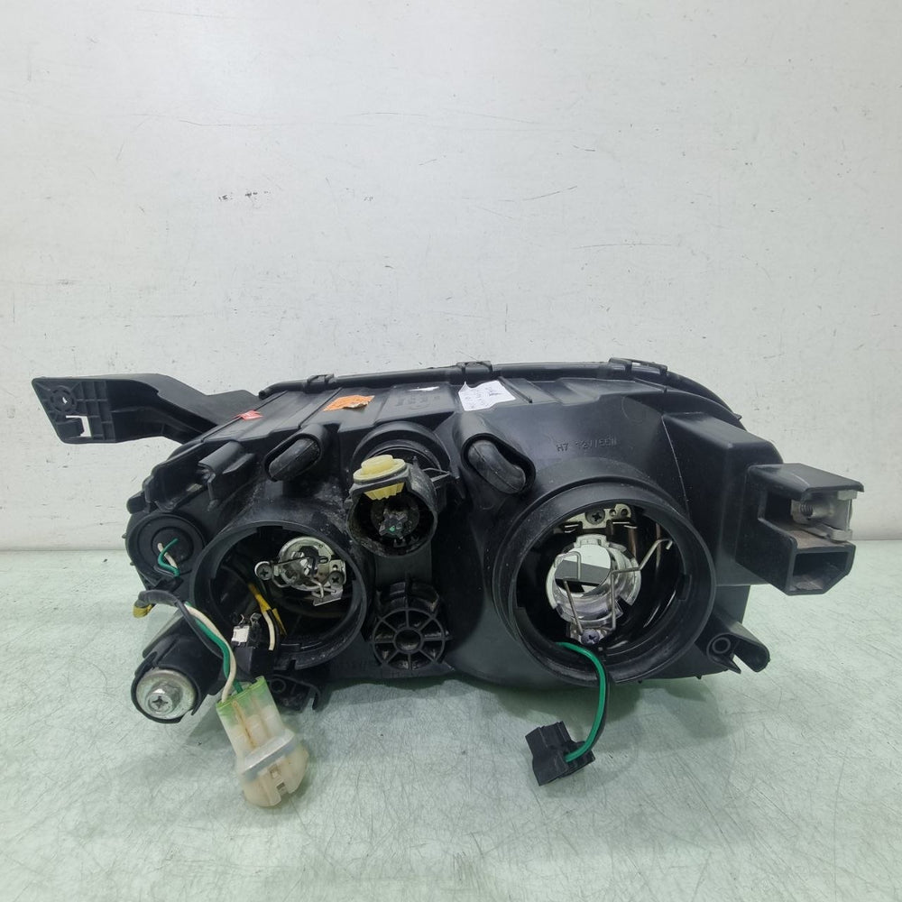Farol Diant Dir Renault Logan 2022/2025 Usado