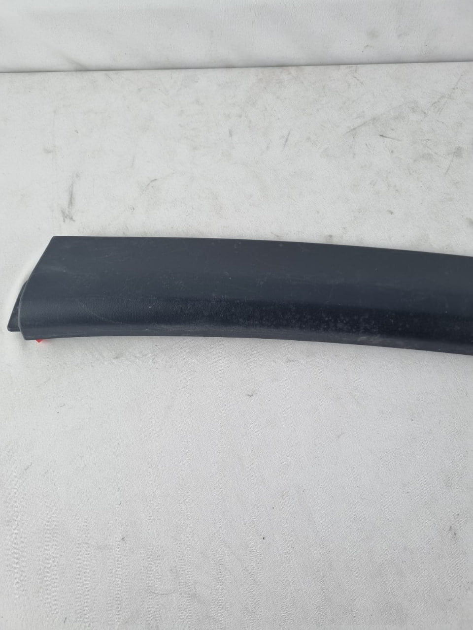Moldura Paralama Tras Esq Jeep Compass 2016/2025