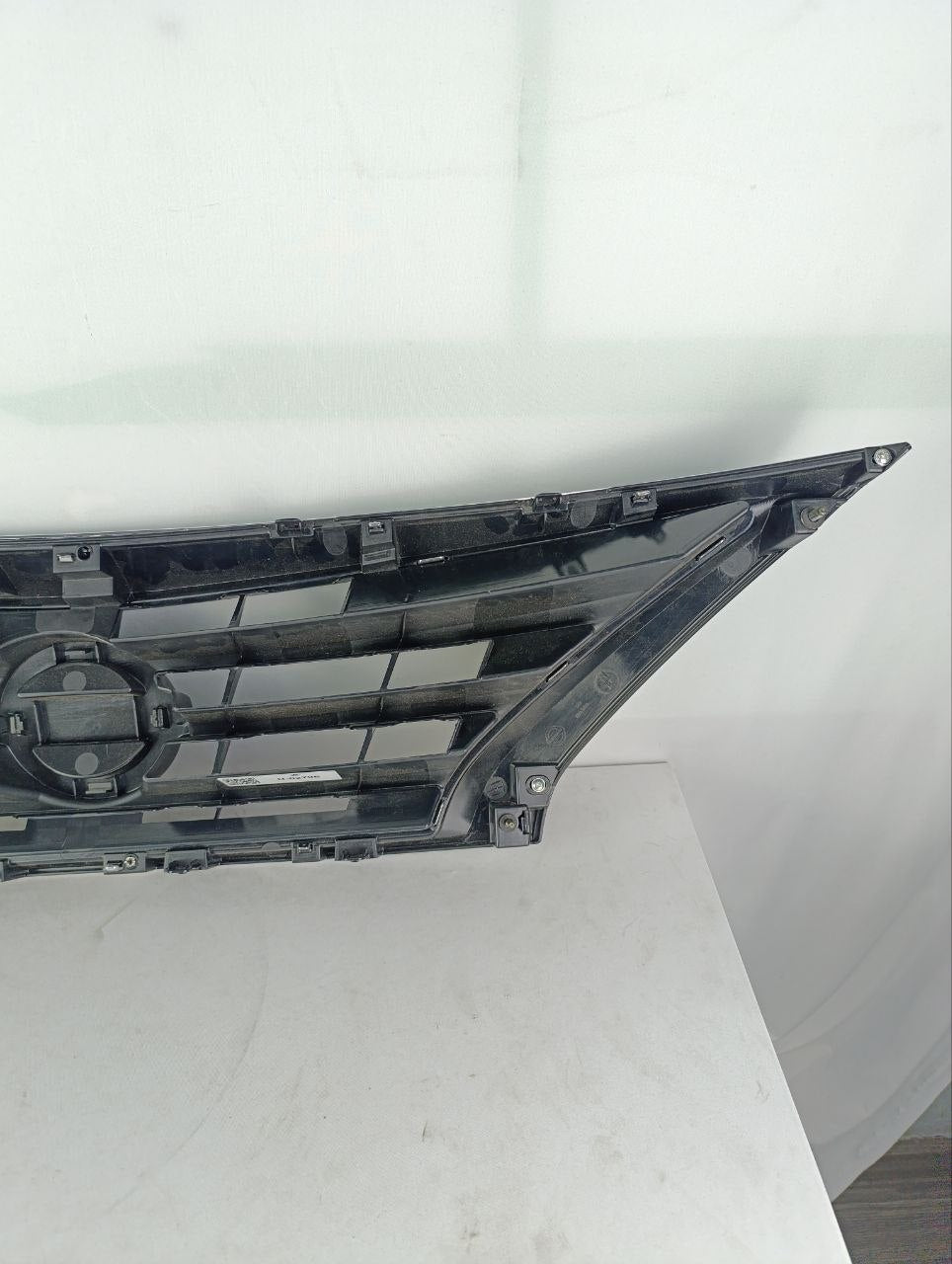Grade Dianteira Superior Nissan Versa 2015/2019 cromo
