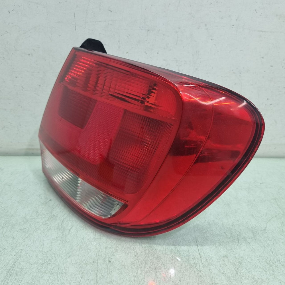 Lanterna Tras Dir VW Gol G6 2013/2016 Usada