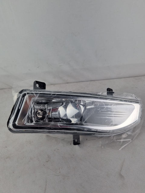 Farol de Milha Direito Nissan Kicks 2017/2022 Novo