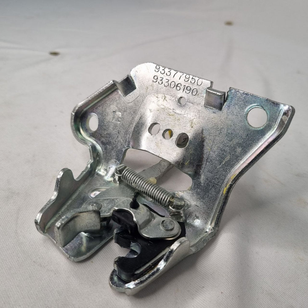 Fechadura Tampa Traseira Chevrolet Vectra/Zafira 1997/2011 Nova