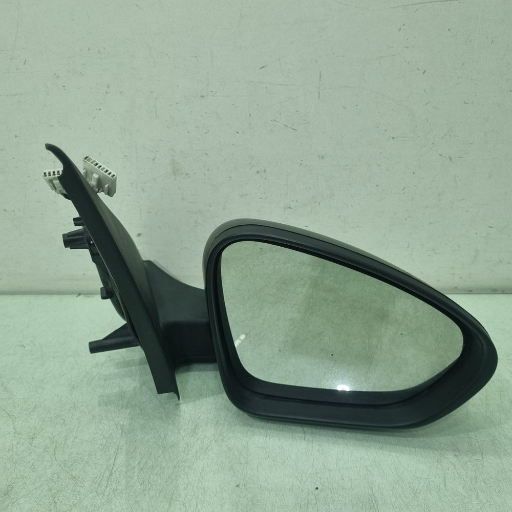 Retrovisor Esq Fiat Cronos Argo 2017/2025 Usado
