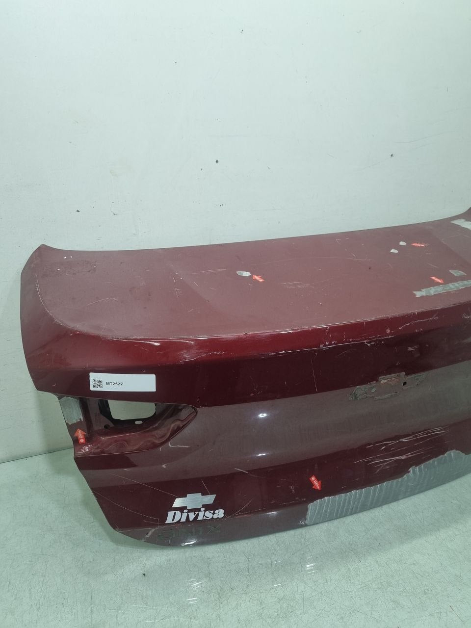 Tampa Tras GM Chevrolet Onix Sedan 2020/2024 Usado