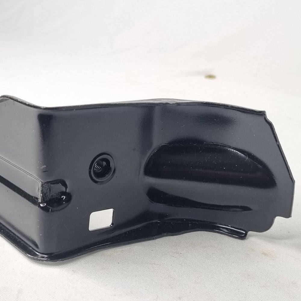 Suporte Guia Parachoque Dianteiro Esquerdo Citroën C3 2013/2017 Novo
