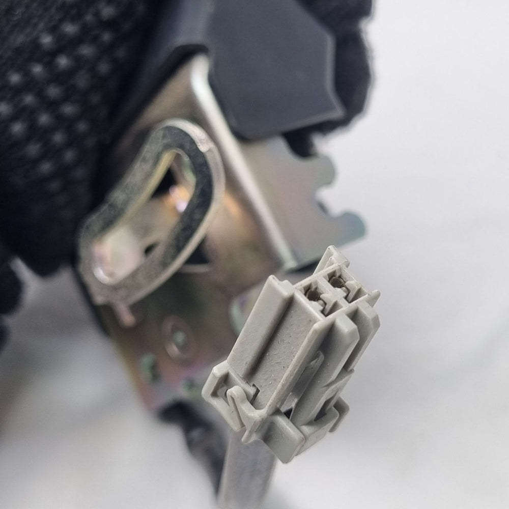 Fechadura Tampa Traseira Honda Civic 2001/2005 Usada