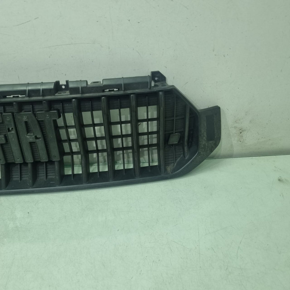 Grade Diant Fiat Fastback 2022/2024 Usada