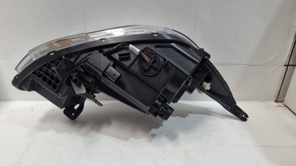 Farol Diant Esq GM Onix 2020/2024 Usado