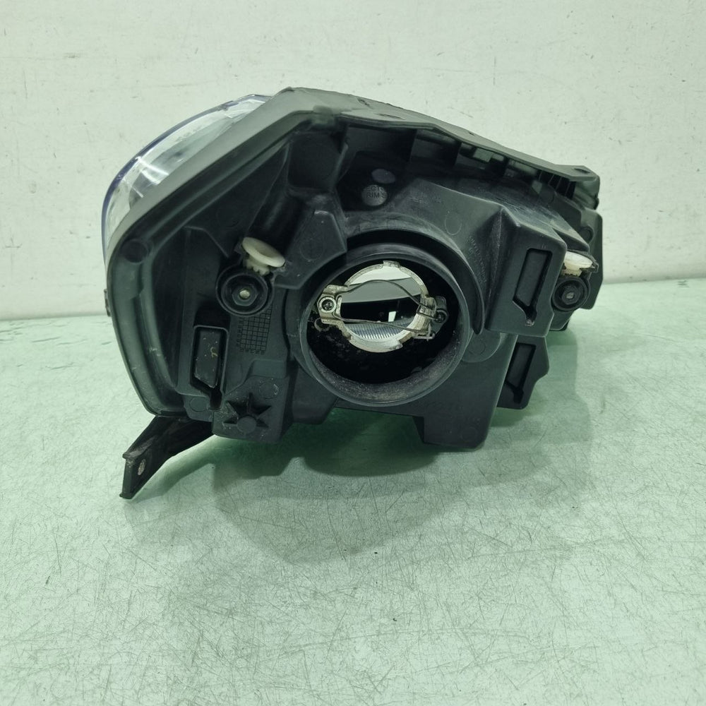 Farol Diant Esq VW Polo 2023/2026 Usado
