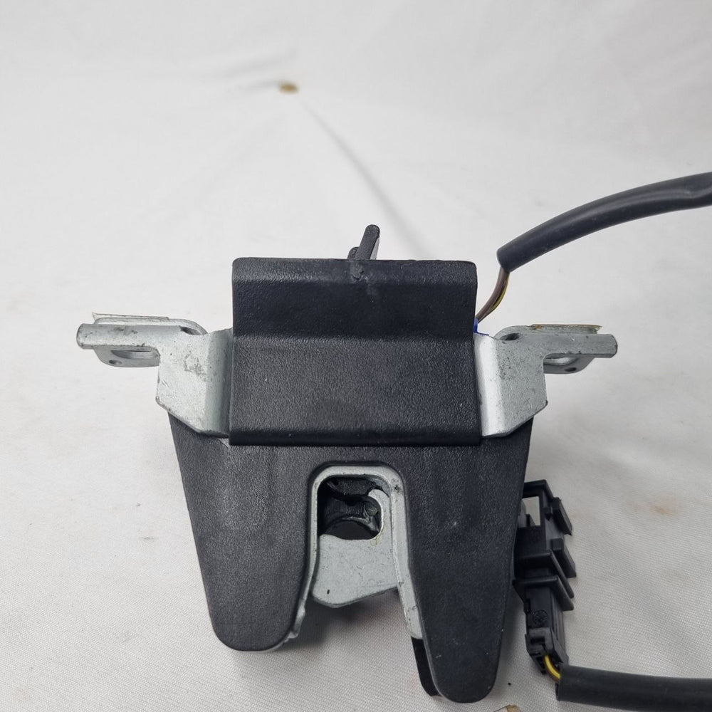 Fechadura Tampa Traseira VW Gol G5 G6 G7 2008/2021 Nova