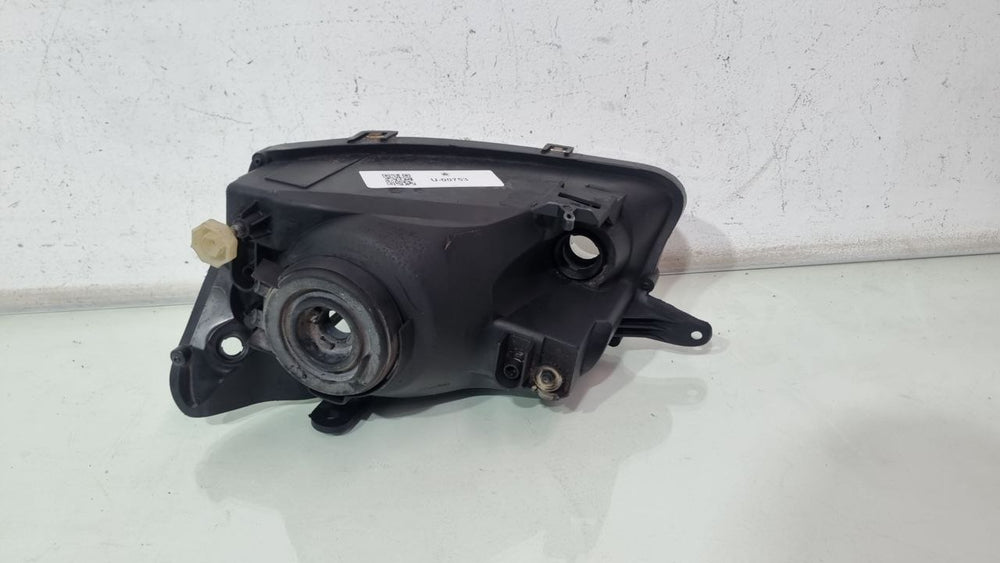 Farol Diant Dir GM Chevrolet Classic 2011/2014 Usado