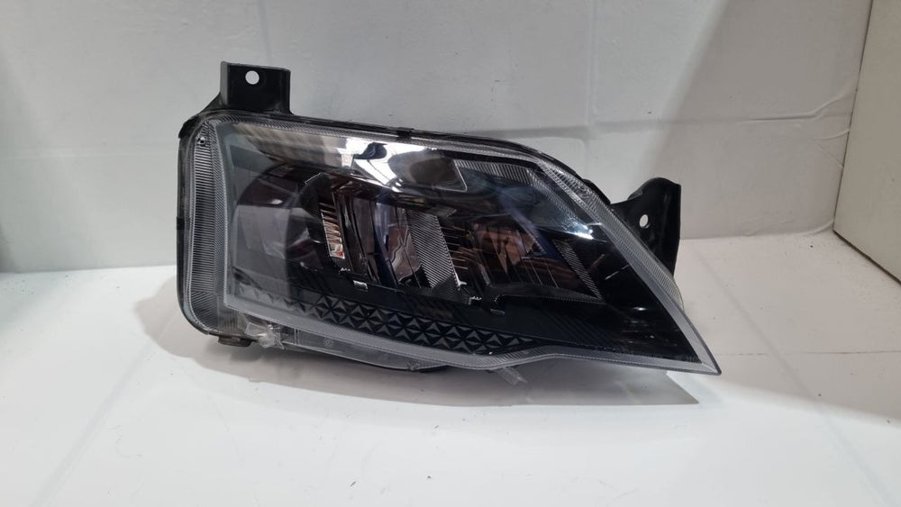 Farol Dianteiro Direito Renault Kardian 2024/2026