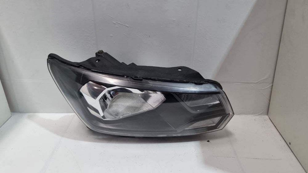 Farol Diant Dir VW Gol G8 2017/2022 Usado