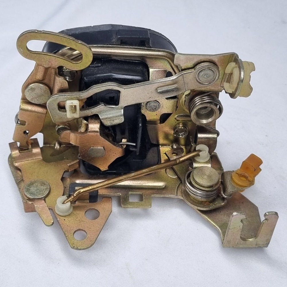 Fechadura Porta Traseira Direita Chevrolet Corsa 1997/2002 Usada