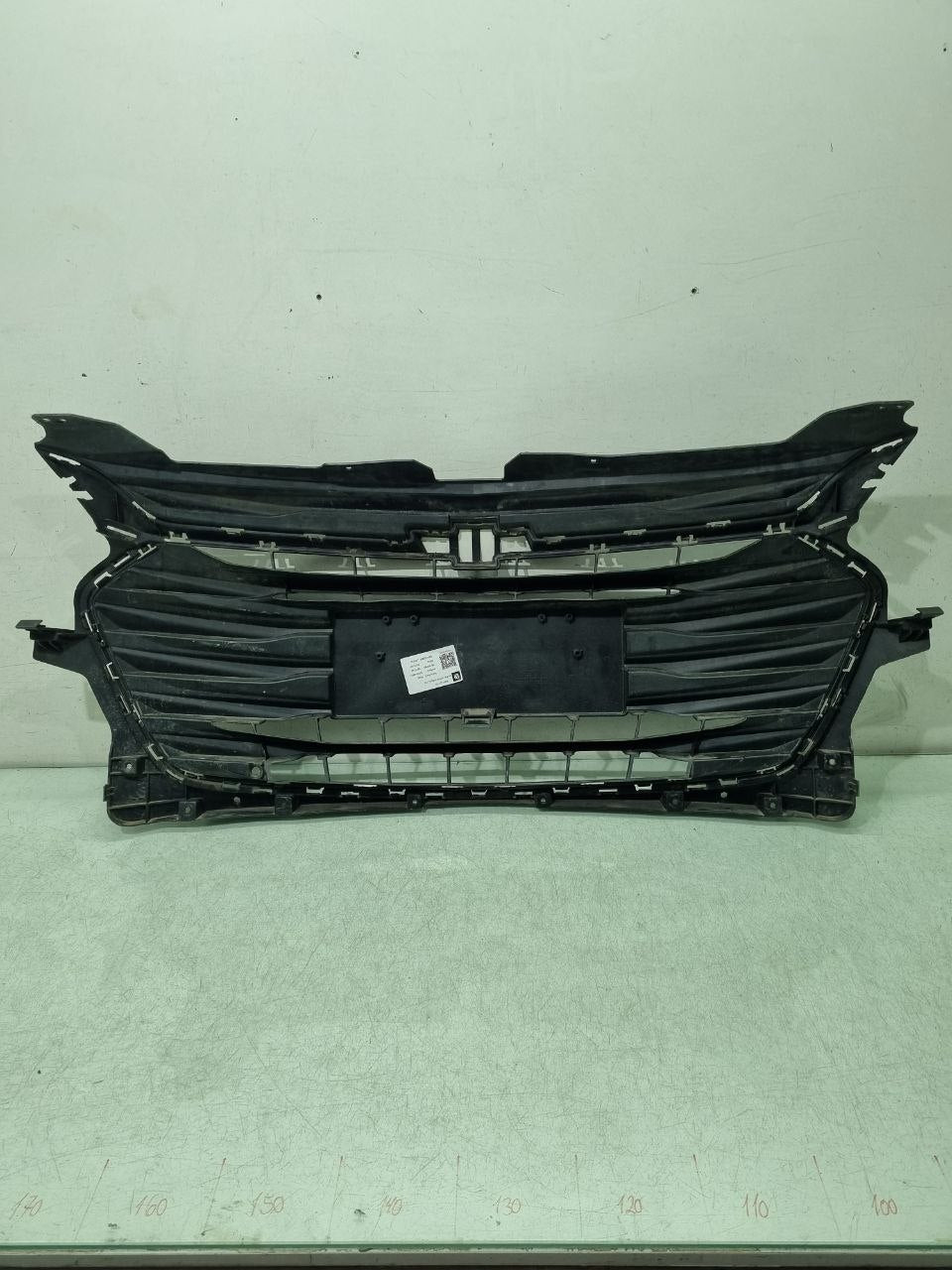 Grade Dianteira Chevrolet Onix 2023/2025 Usado