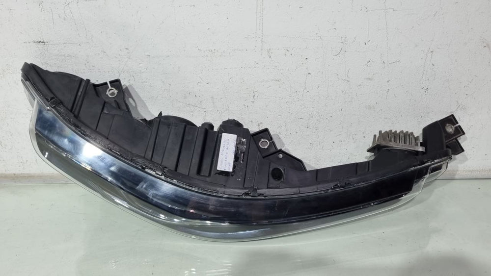 Farol Diant Esq Fiat Toro 2016/2026 Usado