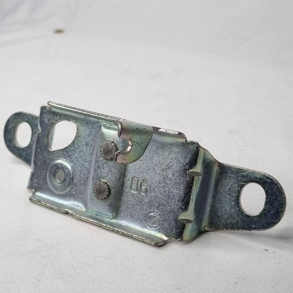 Batente Fechadura Porta Mala Fiat Palio Siena 2003/2012 Usado