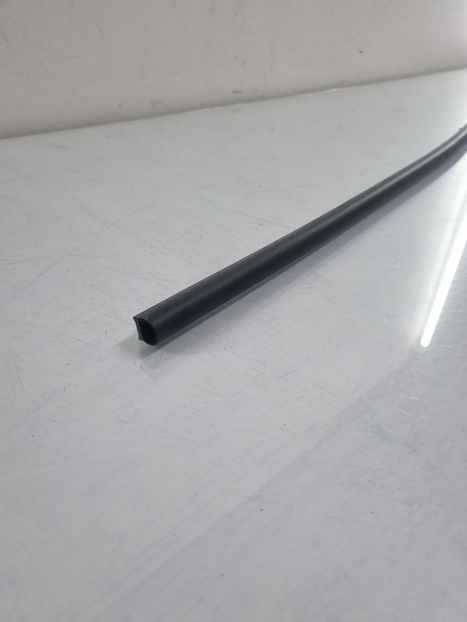 Borracha Vedação Capô VW Golf 2014/2021 Nova