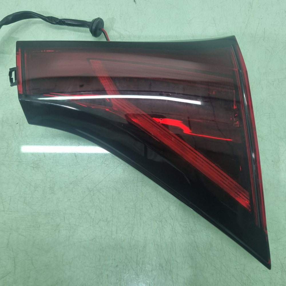 Lanterna Traseira Esquerda Nissan Kicks 2022/2025 Orig