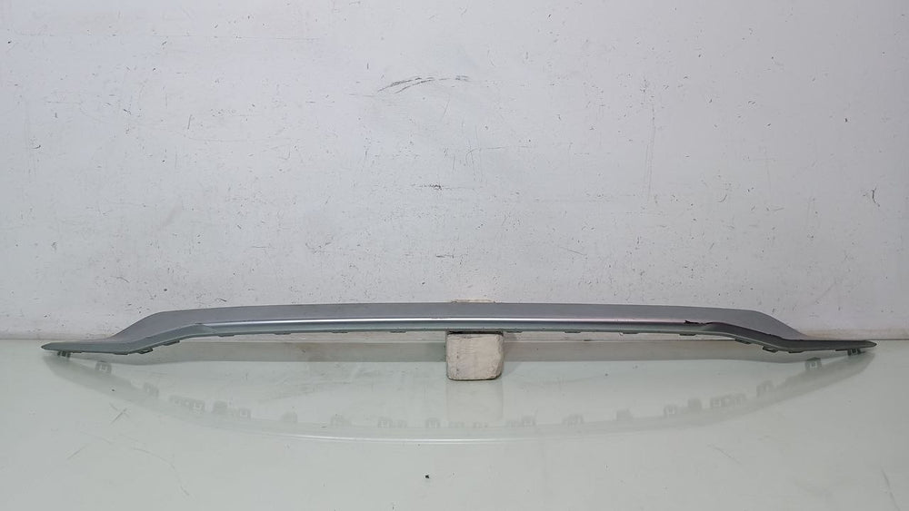 Moldura Tras Para-choque Renault Kardian 2024/2025 Usada