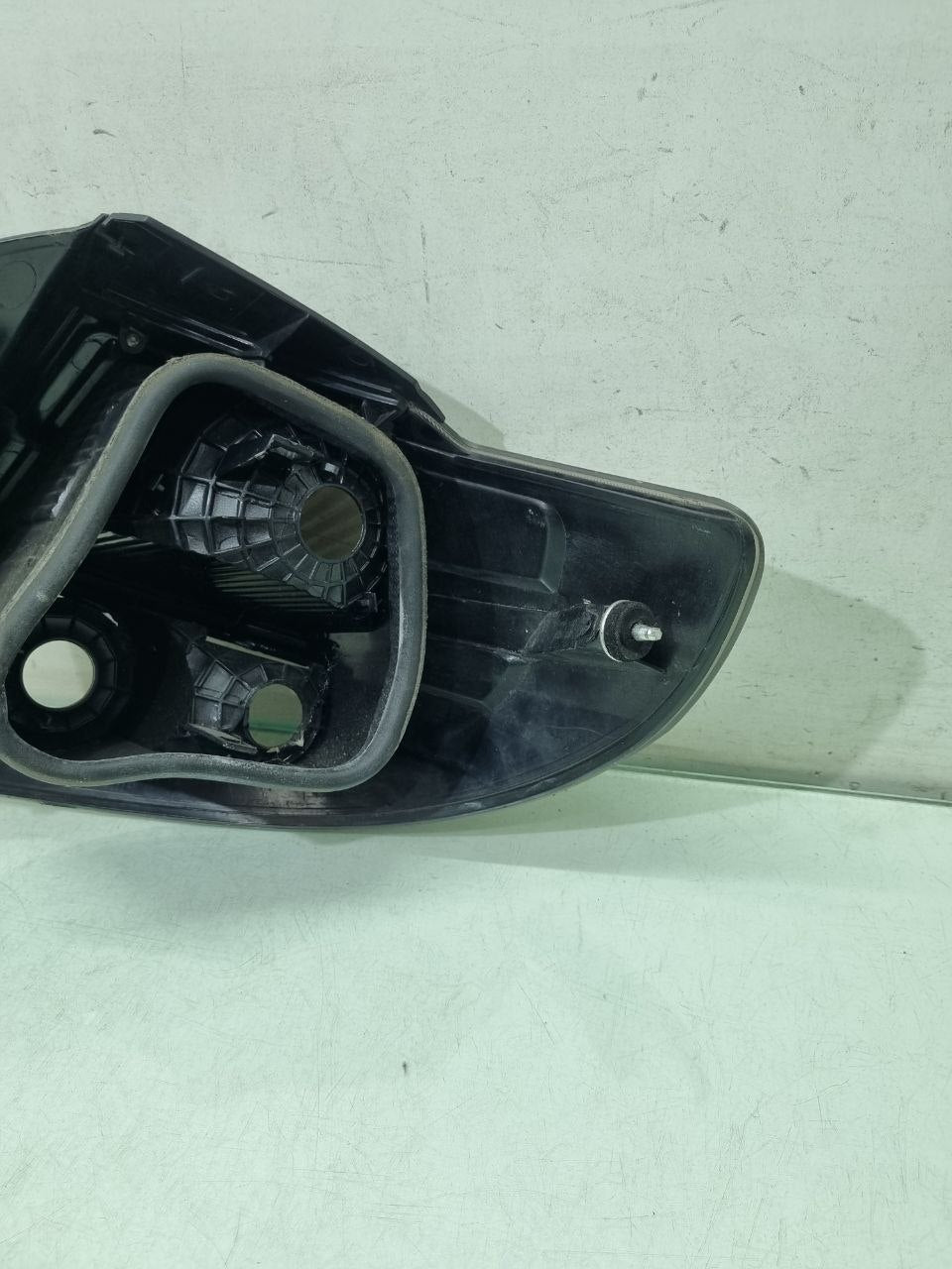 Lanterna Traseira Esquerda Ford Ka 2012/2013 Usada