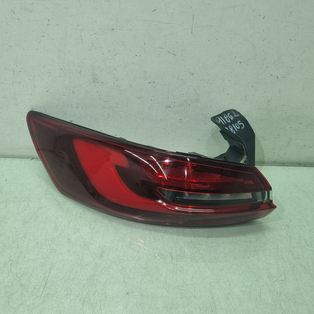 Lanterna Tras Esq Fiat Argo Fastback 2022/2025