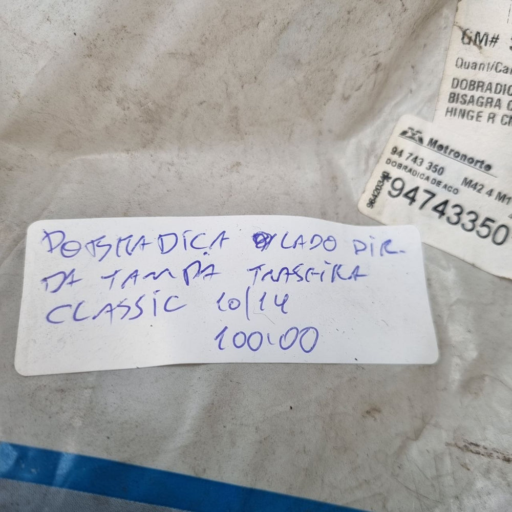 Dobradiça Tampa Traseira Direita Chevrolet Classic 2010/2014 Usado