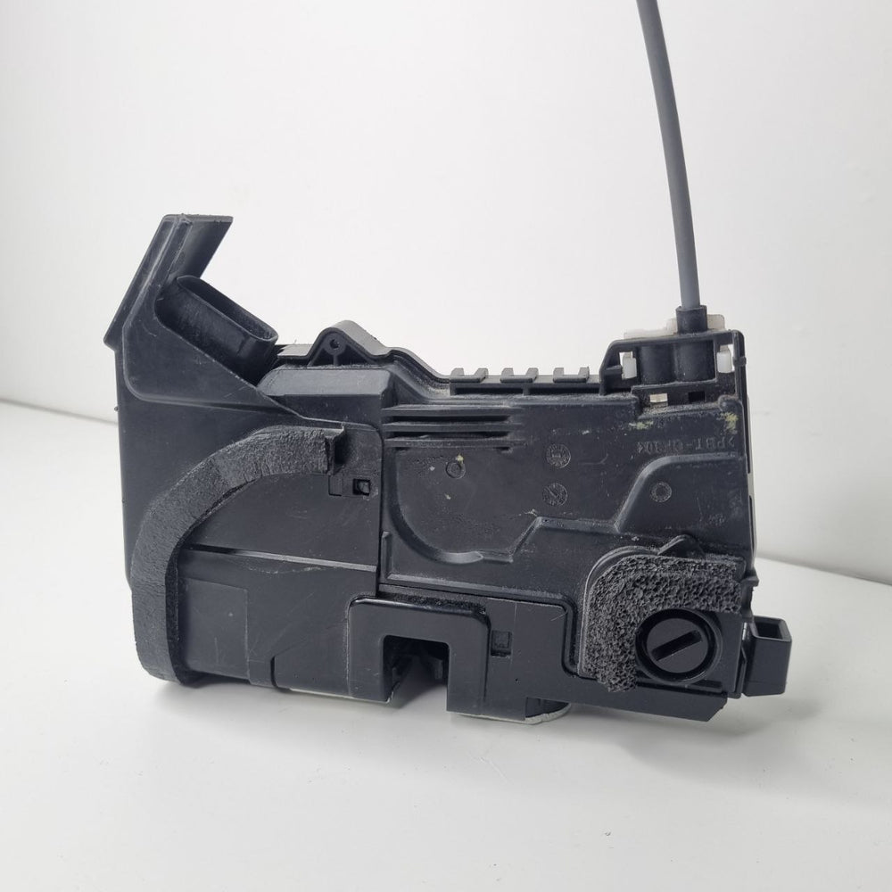 Fechadura Porta Traseira Esquerda Hyundai HB20 2013/2019 Usada