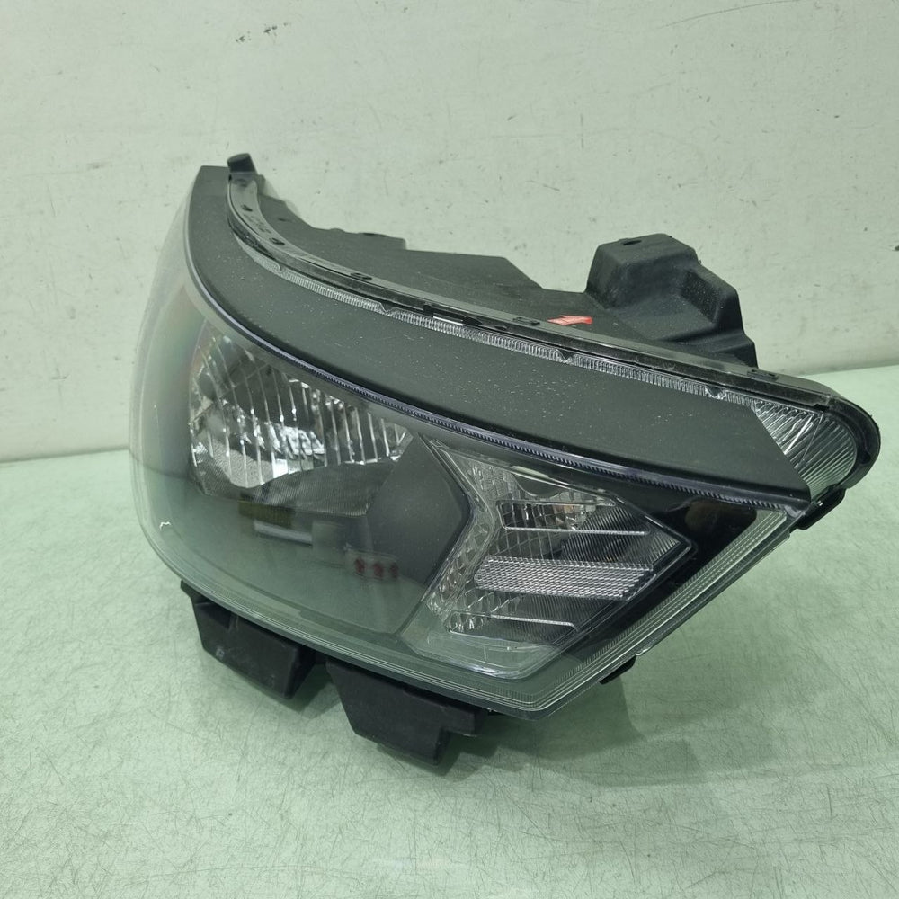Farol Direito Hyundai HB20 2023/2025 Recuperado
