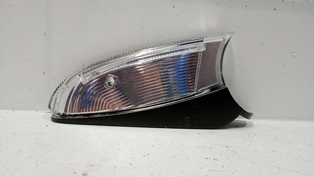 Pisca Seta Retrovisor Direito GM Vectra 2009/2011 Usado