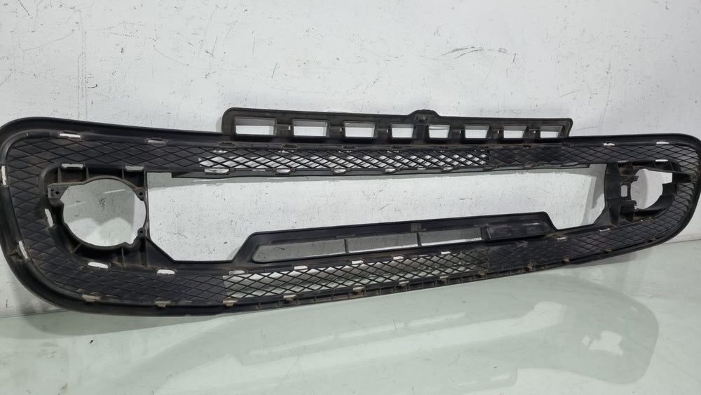 Grade Inferior Para-choque Dianteiro Volkswagen Up 2013/2016 Usado