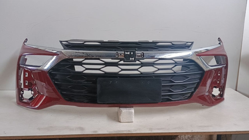 Para-choque Diant GM Tracker 2025 Usado